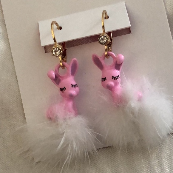 Betsey Johnson Some Bunny’s Pink Enamel & White Pom Pom Drop Earrings NWT - Picture 9 of 15